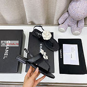 Chanel Camellia Sandals In Leather Black/White - 6