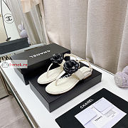 Chanel Camellia Sandals In Leather White/Black - 6