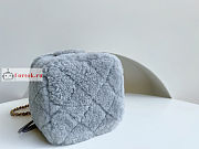 Chanel Small Vanity Case Shearling Gray AS3357 21x17x17cm - 4