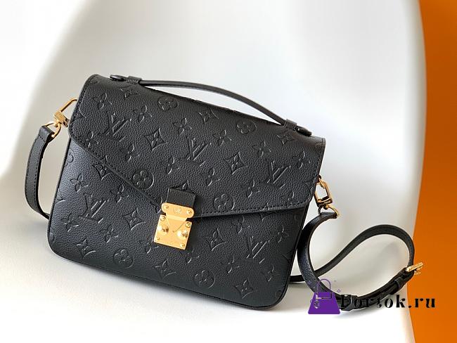 LOUIS VUITTON POCHETTE METIS Monogram Empreinte Leather - 1