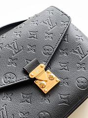 LOUIS VUITTON POCHETTE METIS Monogram Empreinte Leather - 4