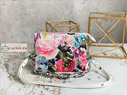 Louis Vuitton Coussin BB Flowery Printed M21157 21x16x7cm - 1