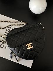 Chanel Heart Shape Bag 22S 12x13x5.5cm - 1