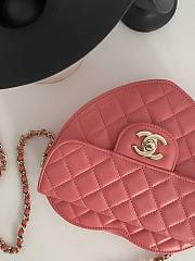 Chanel Heart Shape Bag 22S 12x13x5.5cm - 3
