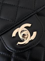 Chanel Heart Shape Bag 22S 12x13x5.5cm - 4