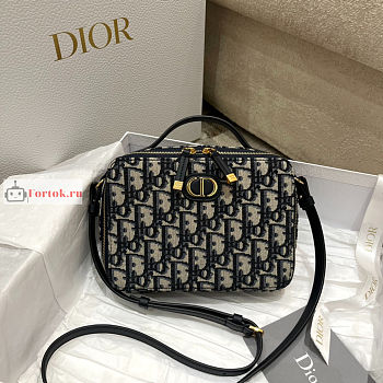 Dior 30 Montaigne Box Bag S2141UTZQ_M928 19x5x14cm