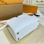 Louis Vuitton Capucines M94517 27x18x9cm - 5