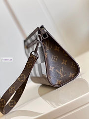 LV Standing Pouch Monogram Chess 29x15x9cm - 2