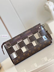 LV Standing Pouch Monogram Chess 29x15x9cm - 4