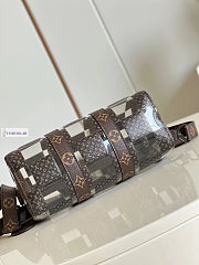 LV Keepall Bandoulière Monogram Chess 25 - 6