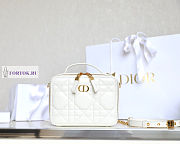 Dior Caro Box Bag With Chain 19.5x15x6 cm - 1