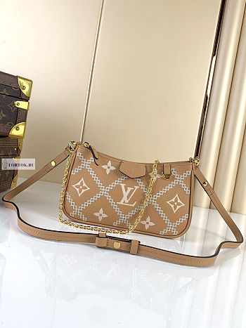 LV Easy Pouch On Strap Brown M81137 19x11.5x3cm