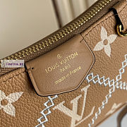 LV Easy Pouch On Strap Brown M81137 19x11.5x3cm - 6