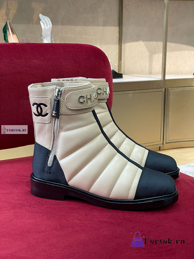CN Boots 04 - 1