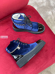 CN Boots 07 - 5