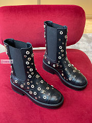 CN Boots 16 - 2
