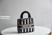 Dior Medium Lady D-Lite Bayadère D-Stripes Dark Blue 24x20x11cm - 1