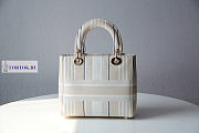 Dior Medium Lady D-Lite Bayadère D-Stripes White 24x20x11cm - 5
