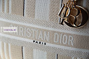 Dior Medium Lady D-Lite Bayadère D-Stripes White 24x20x11cm - 2