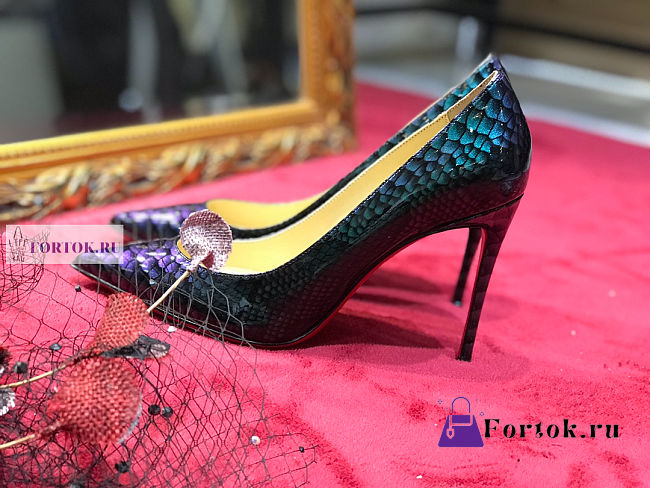 Christian Louboutin Snake Skin Pumps 10cm - 1