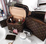 LV Nice BB Toiletry Bag M42265 24x18x14.5cm - 2