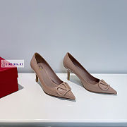 Valentino Logo Pumps Beige 7.5cm - 5