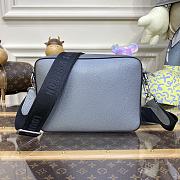 LV Trio Messenger M69443 25x18.5x7cm - 5