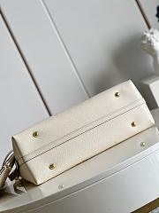 LV CarryAll MM Cream M46289 39x30x15cm - 6