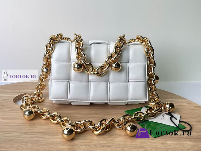 Bottega Veneta Chain Cassette Intrecciato-leather White bag - 1