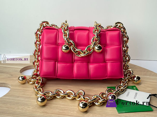 Bottega Veneta Chain Cassette Intrecciato-leather Pink bag - 1