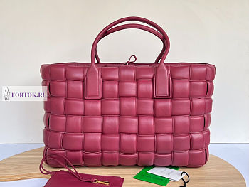 Bottega Veneta Maxi Intreccio Pink Bag 50x42x18cm