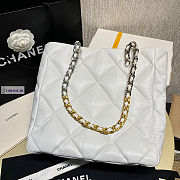 Chanel 22B White Lampskin Tote Bag 37x30x10cm - 3