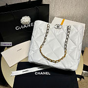 Chanel 22B White Lampskin Tote Bag 37x30x10cm - 2