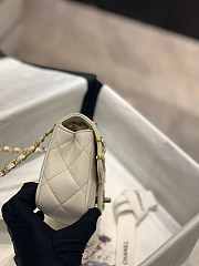 Chanel CF Flap White Bag Charms 2022 19x11x8cm - 5