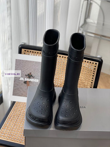 Balenciaga Crocs High Black Boots