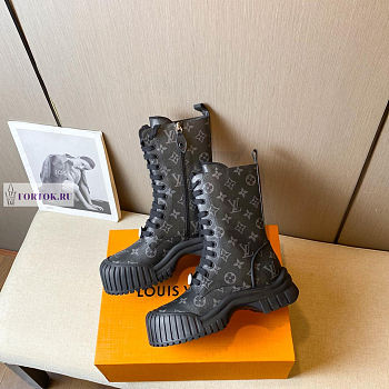 Louis Vuitton Ruby Flat Monogram Canvas Black Ankle Boots