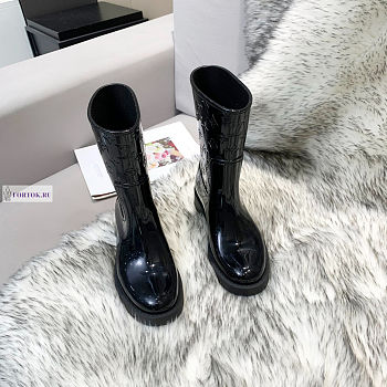 Louis Vuitton Drops Flat Half Black Boots 1A8QV0