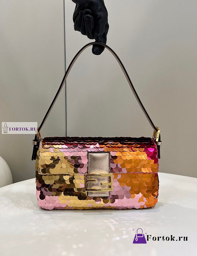 Fendi Baguette Copper-Coloured Leather and Sequinned Bag 27x5x14cm - 1