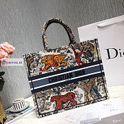 Dior Book Tote Embroidery 03 41.5x32x5cm - 6