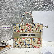 Dior Book Tote Embroidery 05 41.5x35x18cm - 1