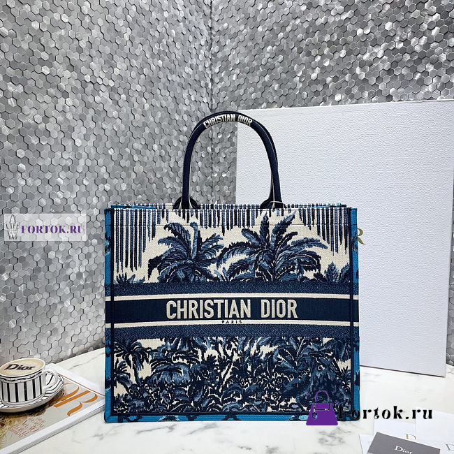 Dior Book Tote Embroidery 06 41.5x35x18cm - 1