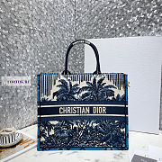 Dior Book Tote Embroidery 06 41.5x35x18cm - 1