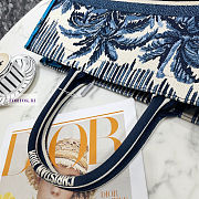 Dior Book Tote Embroidery 06 41.5x35x18cm - 3