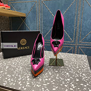 Versace Medusa Calfskin Pink Pumps - 4