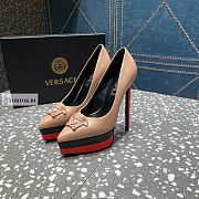 Versace Medusa Calfskin Beige Pumps - 4