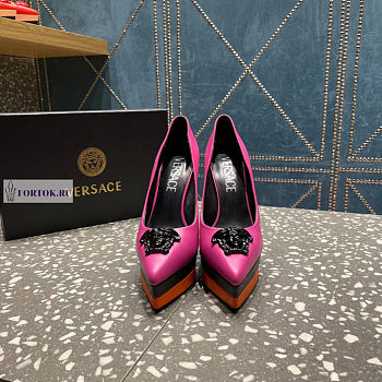 Versace Medusa Calfskin Pink Pumps