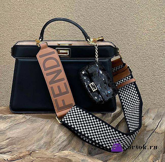 Fendi Peekaboo ISeeU Medium East-West Black Tote Bag 33x25x12 - 1