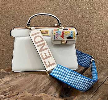 Fendi Peekaboo ISeeU Medium East-West White Tote Bag 33x25x12