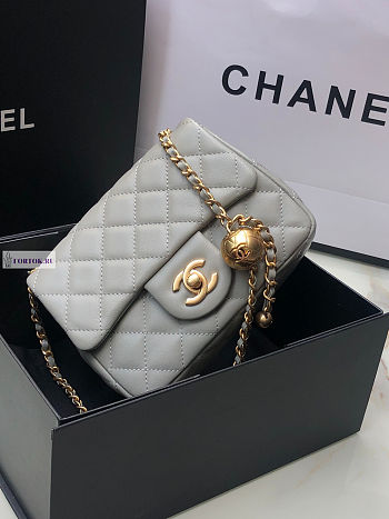 Chanel AS1786 Flap Bag Lambskin Grey 17cm