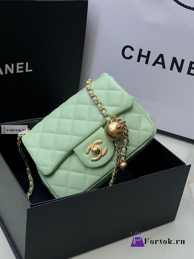 Chanel AS1786 Flap Bag Lambskin Green 17cm - 1